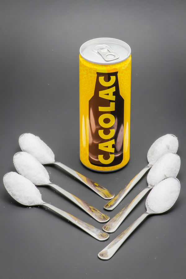 1 Cacolac de 25cl contient 5,5 cuil. à café de sucre soit 27,5g