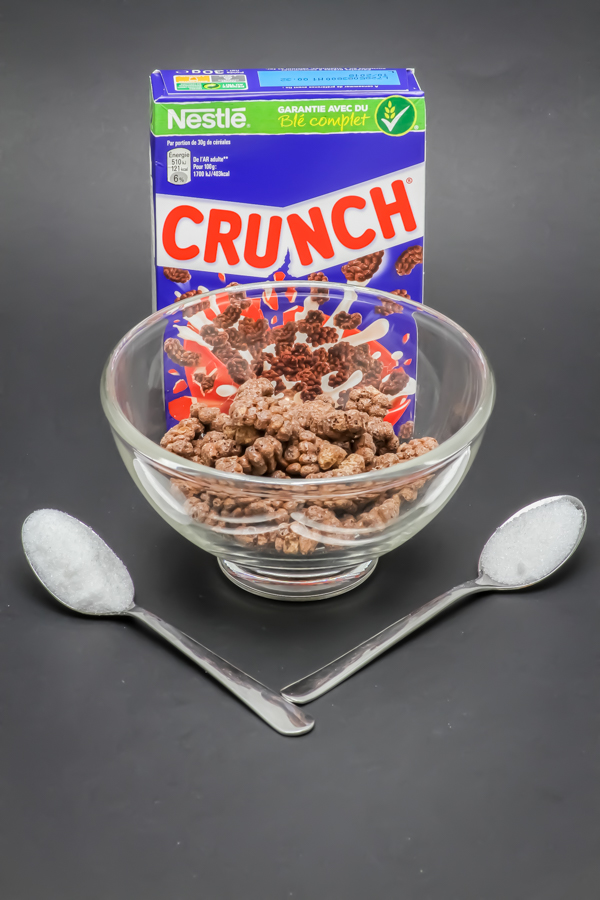30g de céréales Crunch sans lait contiennent 1,5 cuil. à café de sucre