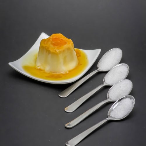 1 flan caramel contient 3,5 cuil. à café de sucre