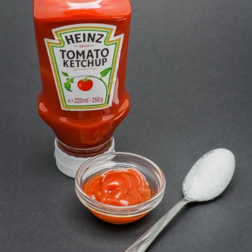 22g de ketchup contiennent de 1 cuil. à café de sucre