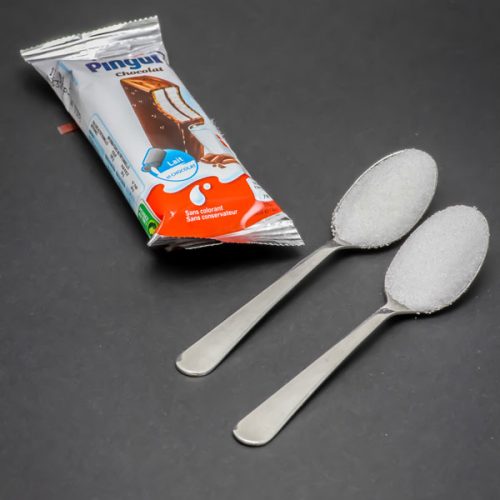 1 Kinder Pingui contient de 2 cuil. à café de sucre