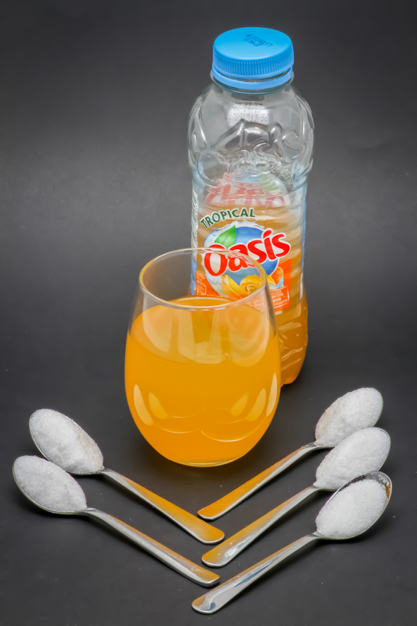 25cl d'Oasis Tropical contiennent 4,5 cuil. à café de sucre