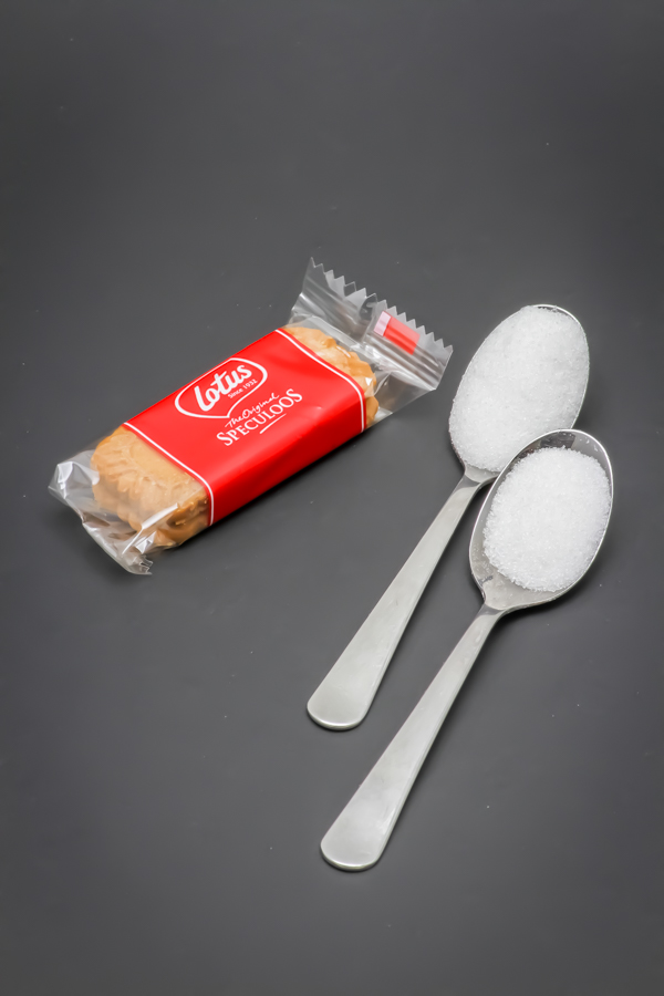 1 sachet de 2 petits Speculoos contient 1,2 cuil. à café de sucre