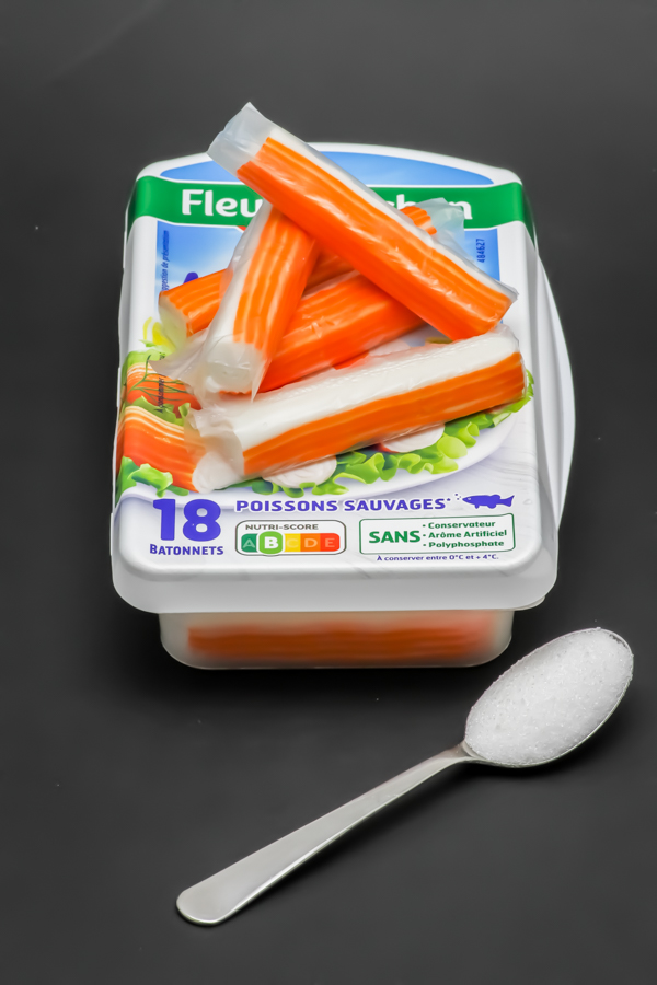 5 bâtonnets de surimi Fleury Michon contiennent 0,6 cuil. à café de sucre