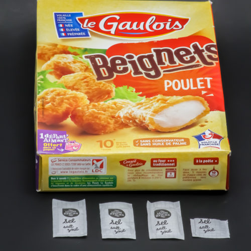 1 boite de beignets de poulet Le Gaulois contient 3,5 dosettes de sel soit 2,8g