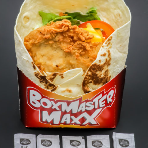 1 Boxmaster Original KFC contient 5 dosettes de sel soit 4g