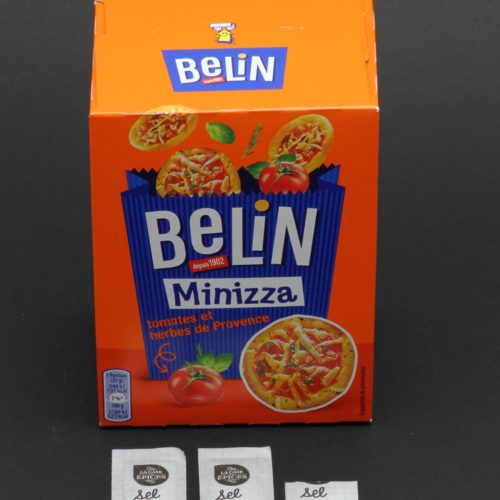 1 boite de Minizza de Belin contient 2,6 dosettes de sel soit 2g