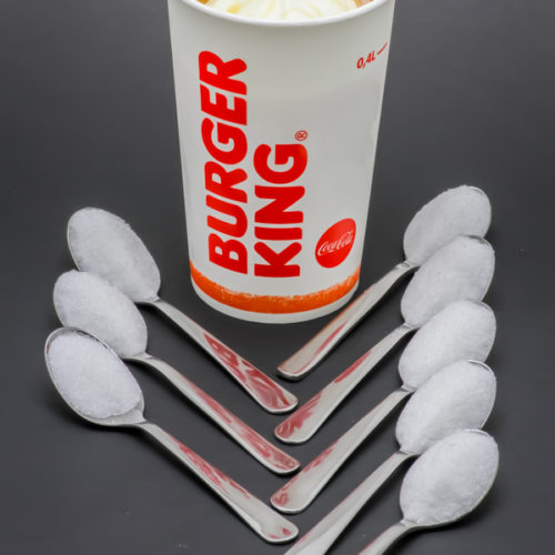 1 King Sunday Burger King contient 7,3 cuil. à café de sucre soit 36,5g