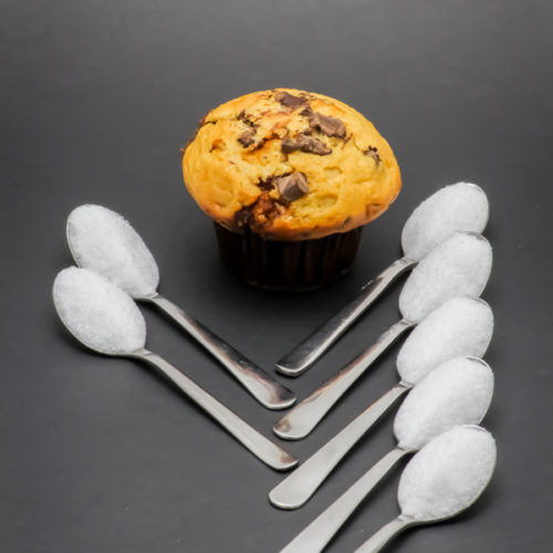 1 muffin chocolat vanille Starbucks contient 7,1 cuil. à café de sucre soit 35,6g