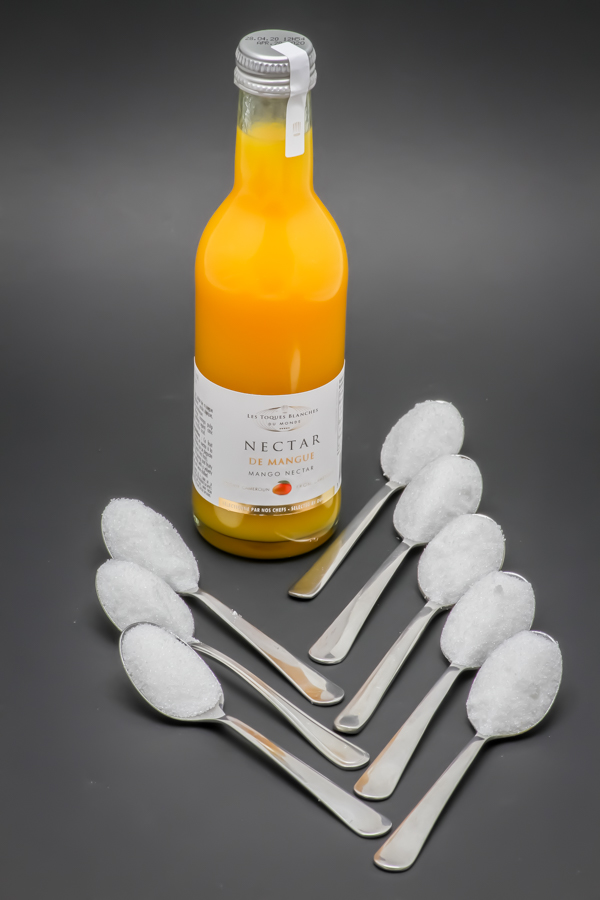 1 nectar de mangue de 25cl Les Toques Blanches du Monde contient 8 cuil. à café de sucre soit 40g