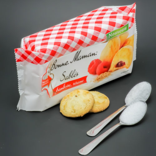 2 sablés framboise/sésame Bonne Maman contiennent 1,4 cuil. à café de sucre soit 7,2g