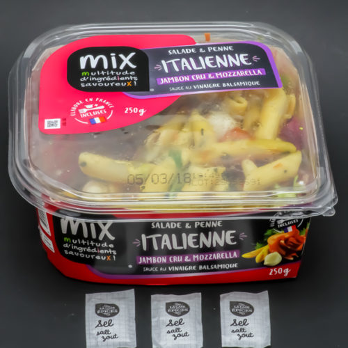 1 salade & penne italienne Mixsnacking contient 3 dosettes de sel soit 2,4g