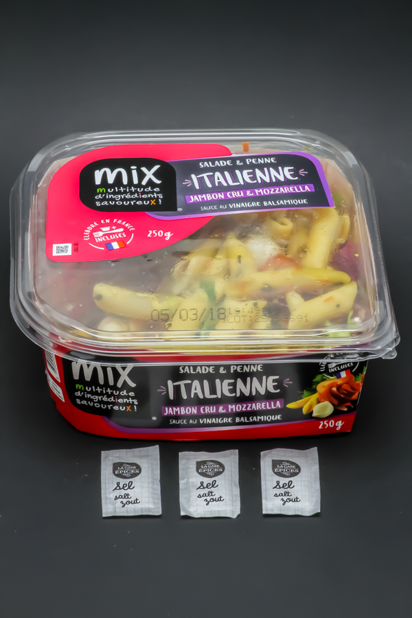 1 salade & penne italienne Mixsnacking contient 3 dosettes de sel soit 2,4g