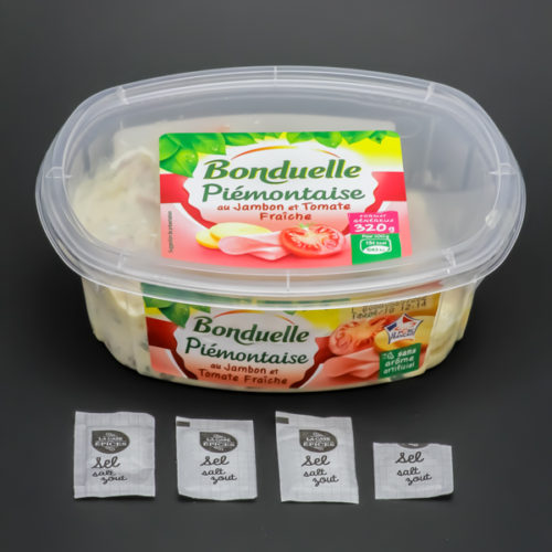 1 barquette de Piémontaise au jambon Bonduelle contient 3,6 dosettes de sel soit 2,88g