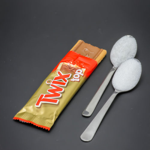 1 Twix Top contient 1,6 cuil. à café de sucre soit 7,9g