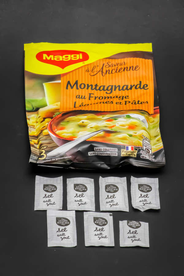 1 sachet de Montagnarde au fromage Maggi pour 3 contient 6,75 dosettes de sel soit 5,4g