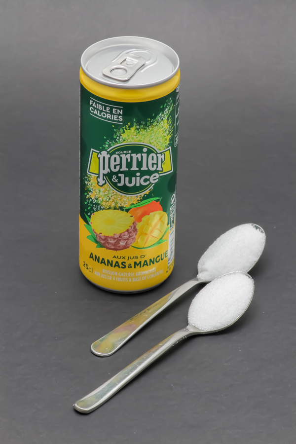 1 Perrier & Juice ananas et mangue de 25cl contient 1,8 cuil. à café de sucre soit 9,1g