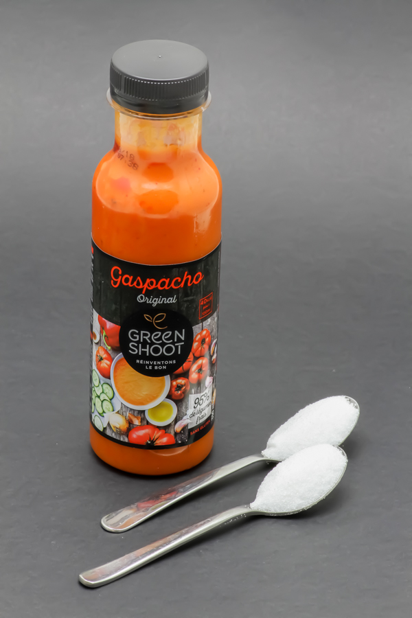 1 gaspacho Green Shoot de 33cl contient 1,9 cuil. à café de sucre soit 9,6g